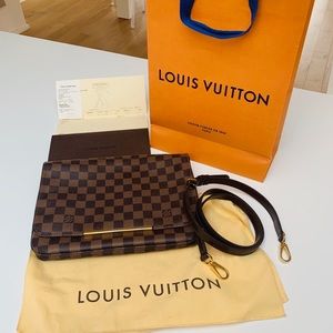 LOUIS VUITTON Damier Ebene Hoxton GM